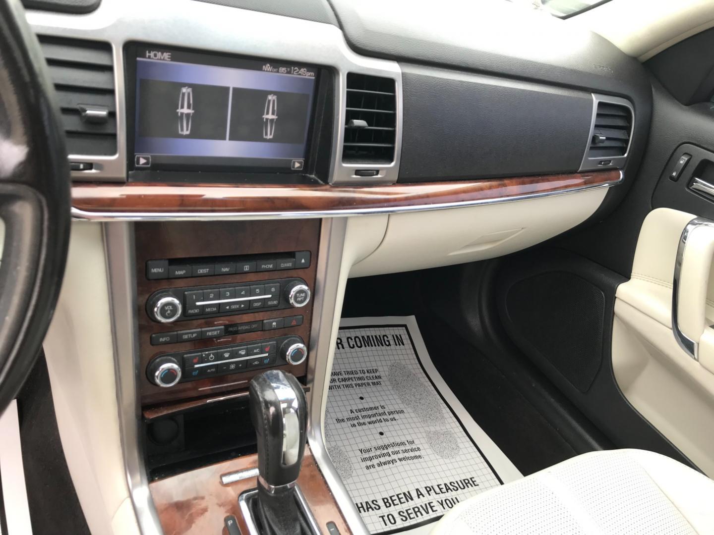 2011 White /Cream Lincoln MKZ (3LNHL2JC4BR) with an 3.5 V6 engine, Automatic transmission, located at 577 Chester Pike, Prospect Park, PA, 19076, (610) 237-1015, 39.886154, -75.302338 - 2011 Lincoln MKZ: Only 108k miles, navigation system, AWD, backup camera, sunroof, new PA inspection, runs LIKE NEW! This vehicle comes inspected and has been given a bumper to bumper safety check. It is very clean, reliable, and well maintained. We offer a unique pay plan that is known for being - Photo#14